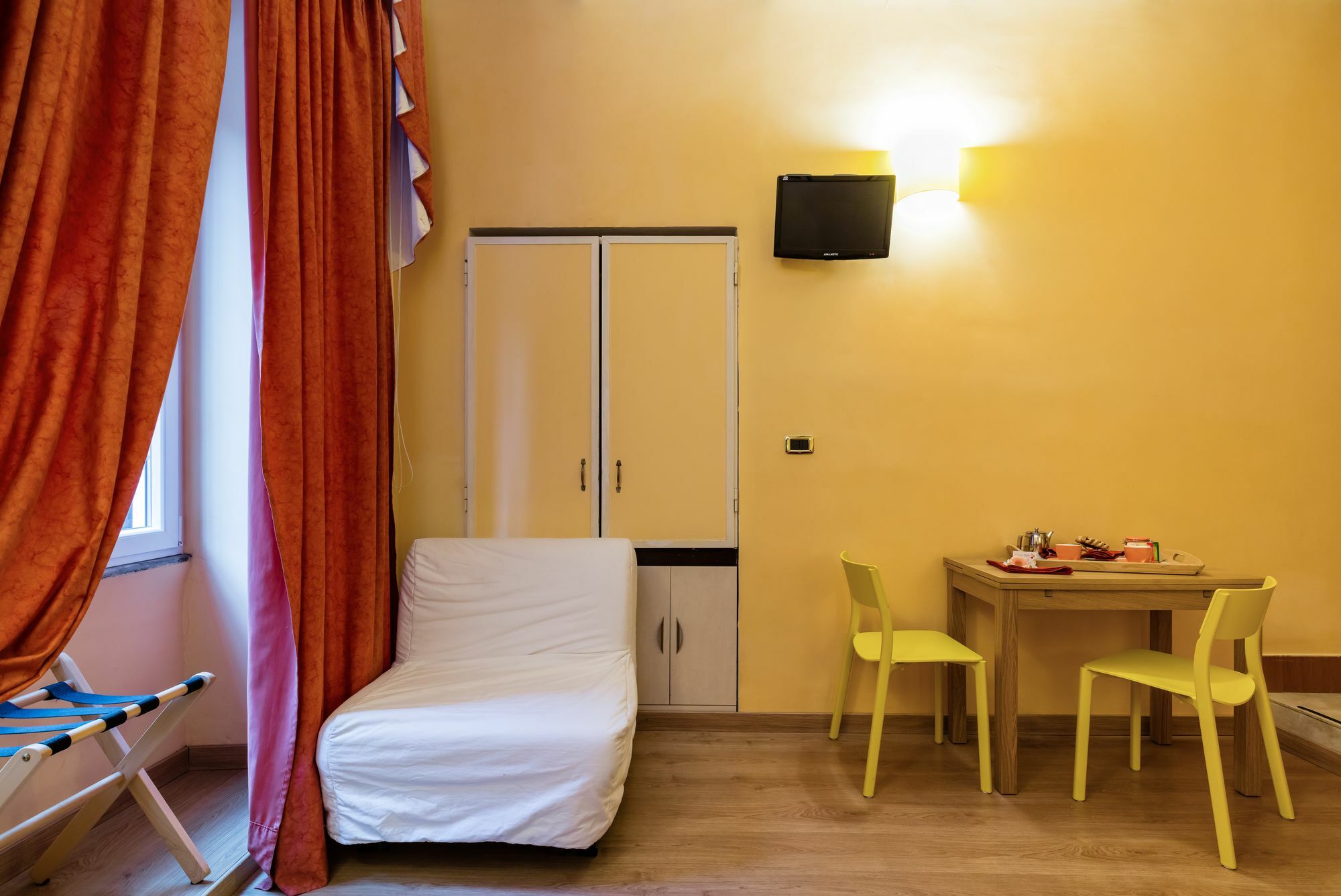 Domus Avi - Guest House Рим Екстер'єр фото